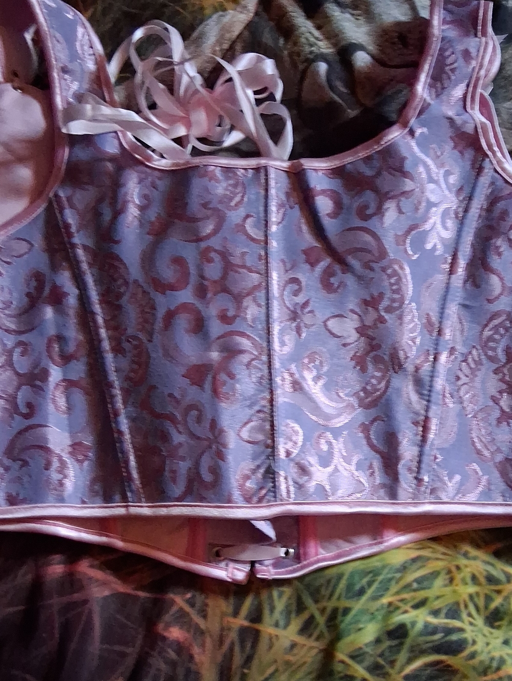 SHEIN Lilac Pink Brocade Lace-Up Bandeau Corset Top - Picture 6 of 7